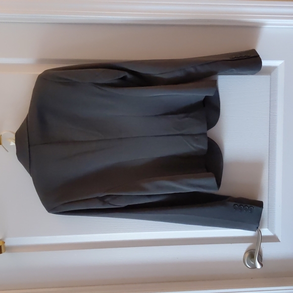 Grey Blazer - Picture 2 of 6